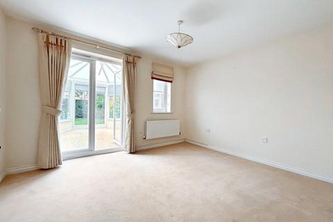 3 bedroom terraced house for sale, Pinewood Place, Dartford, Kent, DA2