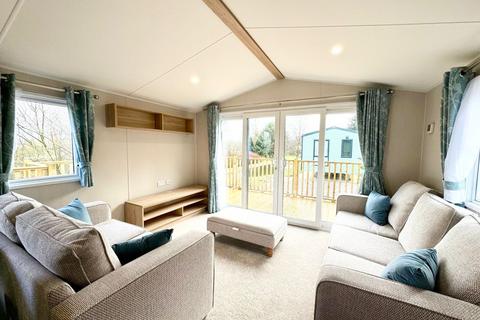 2 bedroom static caravan for sale, Carnforth Lancashire