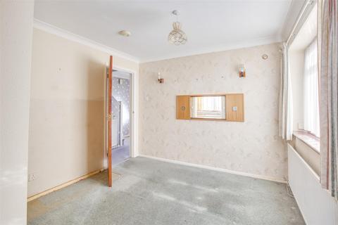 3 bedroom link detached house for sale, Harries Way, Holmer Green High Wycombe HP15