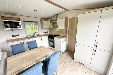 2 bedroom static caravan for sale, Carnforth Lancashire