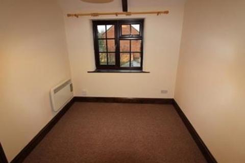 2 bedroom house to rent, Rugby Close, Market Harborough