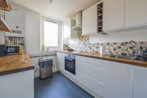 1 bedroom flat for sale, Perry Court, Tottenham, London, N15