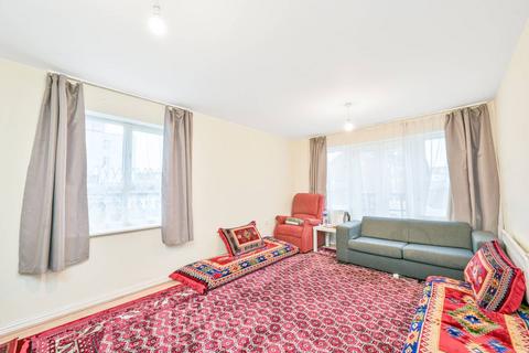 2 bedroom flat for sale, Rookery Way, Colindale, London, NW9