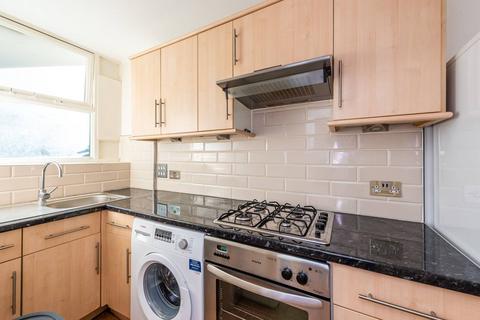 Studio for sale, Langdale House, Pimlico, London, SW1V