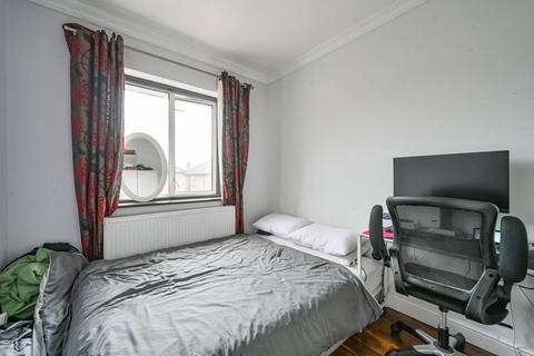 4 bedroom house for sale, Vyner Road, Acton, London, W3