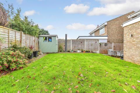 4 bedroom detached house for sale, Chaplin Drive, Headcorn, Ashford, Kent