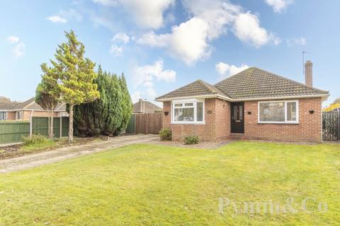 3 bedroom detached bungalow for sale, Laundry Lane, Norwich NR7