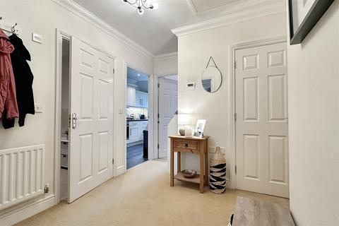 2 bedroom flat for sale, Parish Of Ampfield