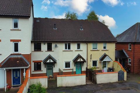 2 bedroom semi-detached house to rent, Fivash Close, Taunton