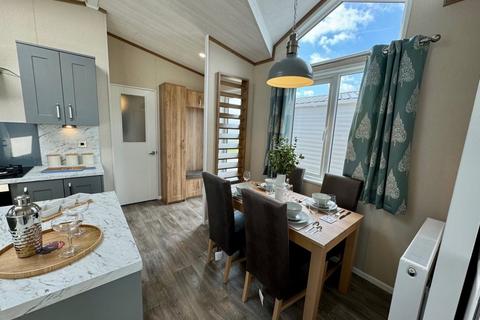 2 bedroom lodge for sale, Seaview Holiday Park