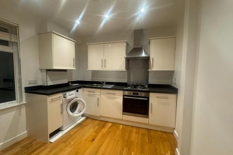 1 bedroom flat to rent, London SW2