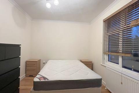 1 bedroom flat to rent, Wavertree Road, London SW2