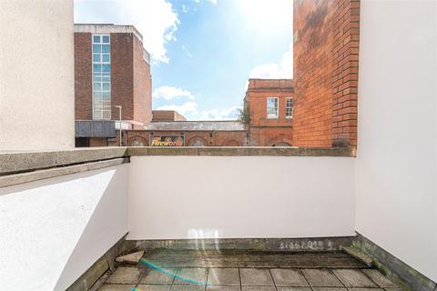 2 bedroom apartment for sale, Corporation Street, High Wycombe HP13