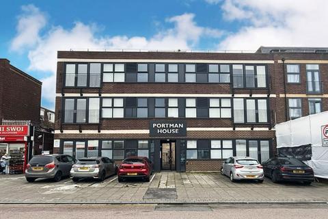 1 bedroom flat for sale, Flat 7 Portman House, 16-20 Victoria Road, Romford, Essex, RM1 2EQ