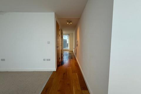 1 bedroom flat for sale, Flat 7 Portman House, 16-20 Victoria Road, Romford, Essex, RM1 2EQ