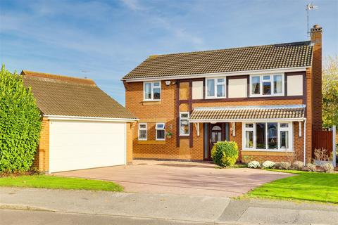 5 bedroom detached house for sale, Elterwater Drive, Gamston NG2