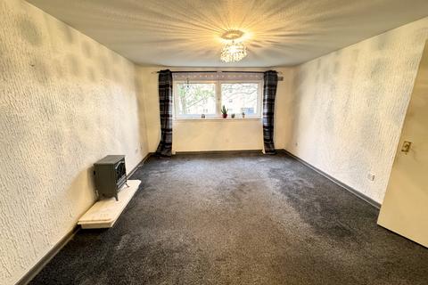 3 bedroom flat for sale, Burndyke Court, Glasgow G51