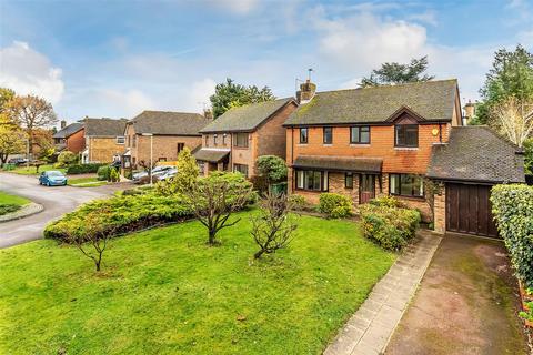 3 bedroom detached house for sale, SUMMERFIELD, ASHTEAD, KT21