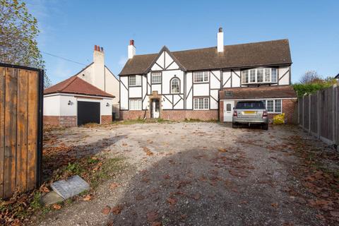 5 bedroom detached house for sale, Newbold Road, Chesterfield S41