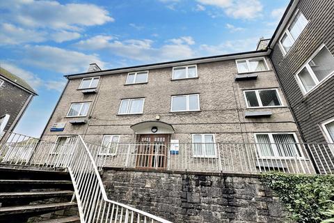 2 bedroom house to rent, Castle Street, Plymouth PL1