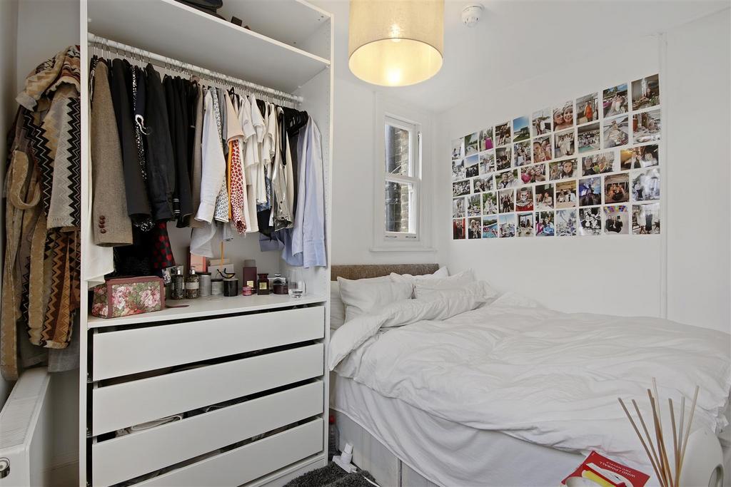 Bedroom 2.jpg