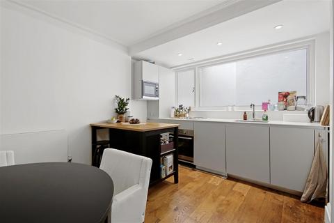 2 bedroom apartment to rent, Gloucester Place, Marylebone, London, W1U