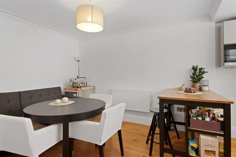 2 bedroom apartment to rent, Gloucester Place, Marylebone, London, W1U