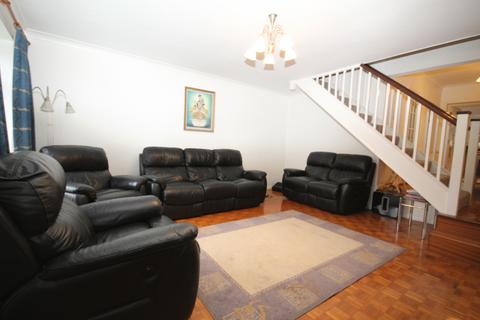 3 bedroom end of terrace house for sale, Lantern Close, Wembley, Middlesex HA0