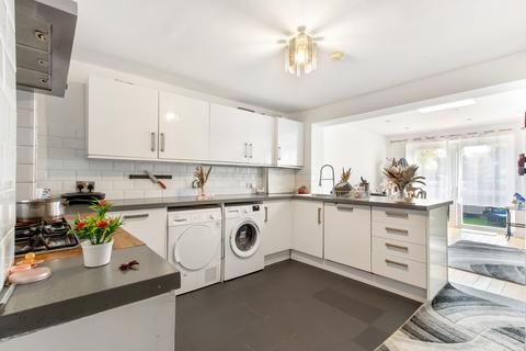 2 bedroom maisonette for sale, Hadley Road, Barnet, EN5