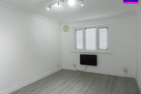 1 bedroom flat to rent, Rigby Place, Enfield EN3