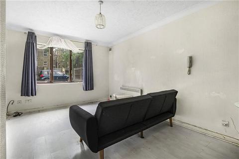 Flat 3, 44 Prince Road, London, SE25 6NW