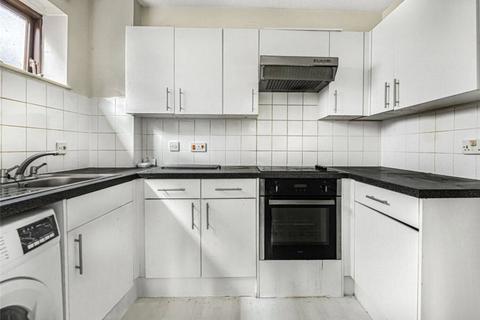 Flat 3, 44 Prince Road, London, SE25 6NW