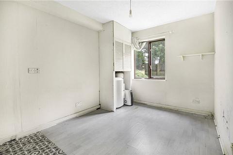 Flat 3, 44 Prince Road, London, SE25 6NW