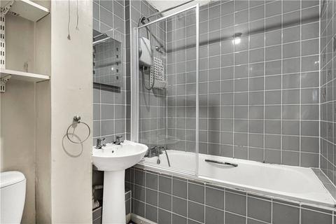Flat 3, 44 Prince Road, London, SE25 6NW