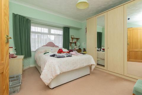 2 bedroom property for sale, Westlands Road, Herne Bay, CT6