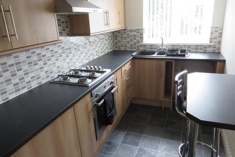 2 bedroom flat to rent, Valley Road, Middlesbrough, , TS4 2RX