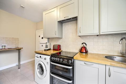 1 bedroom flat to rent, Great Titchfield Street, London, W1W