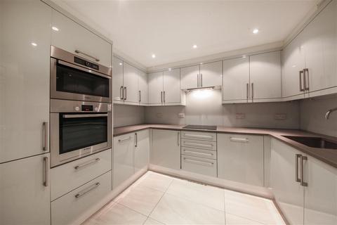 3 bedroom flat for sale, Wrights Lane, London W8