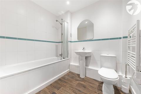 27 Carmichael Avenue, Greenhithe, DA9 9TD