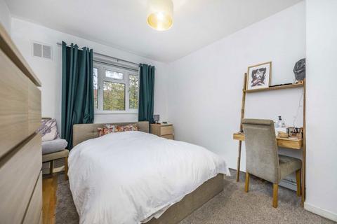 1 bedroom flat for sale, Wapping Lane, London E1W