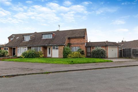 3 bedroom semi-detached house for sale, Shernolds, Maidstone