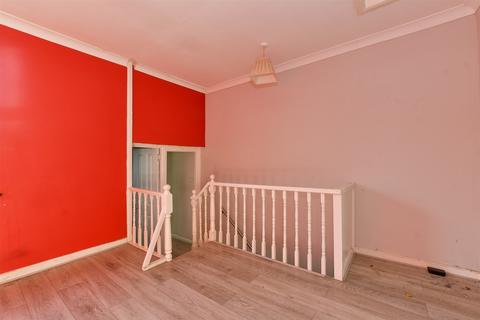 1 bedroom maisonette for sale, Coppermill Lane, London