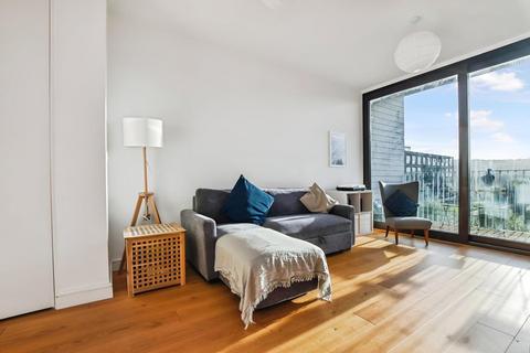 2 bedroom apartment for sale, Copper Building, Lake Shore Drive, Bristol