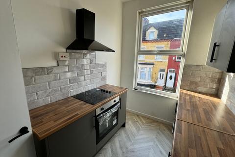 1 bedroom apartment to rent, Ellel Grove, Liverpool