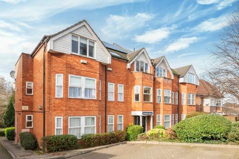 2 bedroom flat for sale, Flat 3 Riverside House, 85-87 Holden Road, Woodside Park, London, N12 7DP