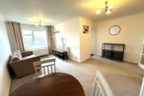 1 bedroom flat to rent, Ferndale Close, Tunbridge Wells