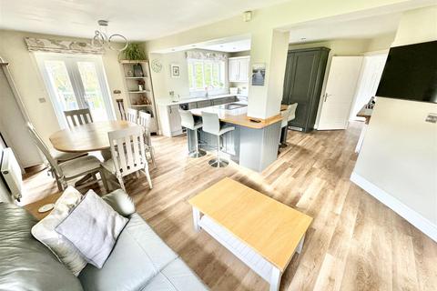29 Fennel Road, Portishead, Bristol, BS20 7AR