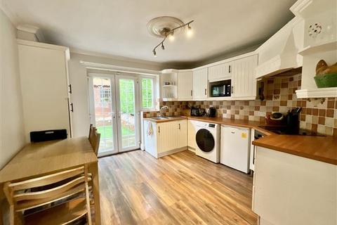 2 bedroom semi-detached house for sale, Bramley Park Close, Handsworth, Sheffield, S13 8UN