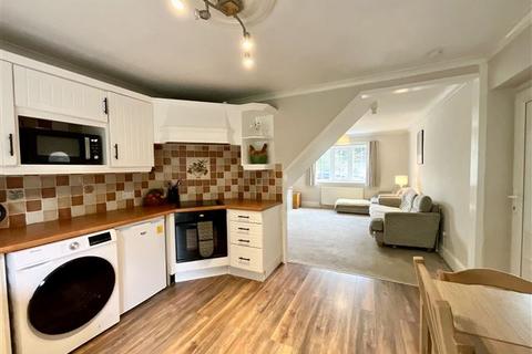 18 Bramley Park Close, Sheffield, S13 8UN