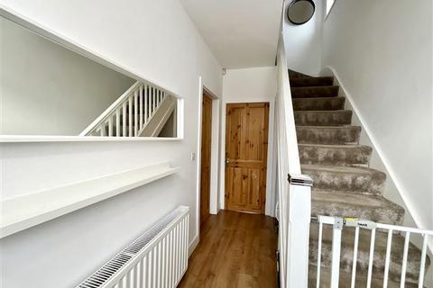 52 Hurlfield Road, Sheffield, S12 2SB